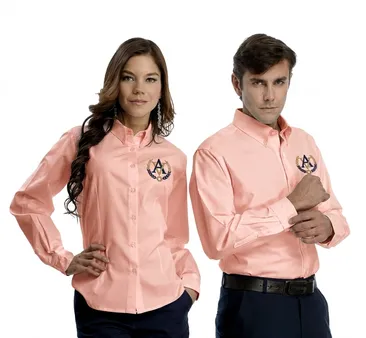Camisas de uniforme en color salmón